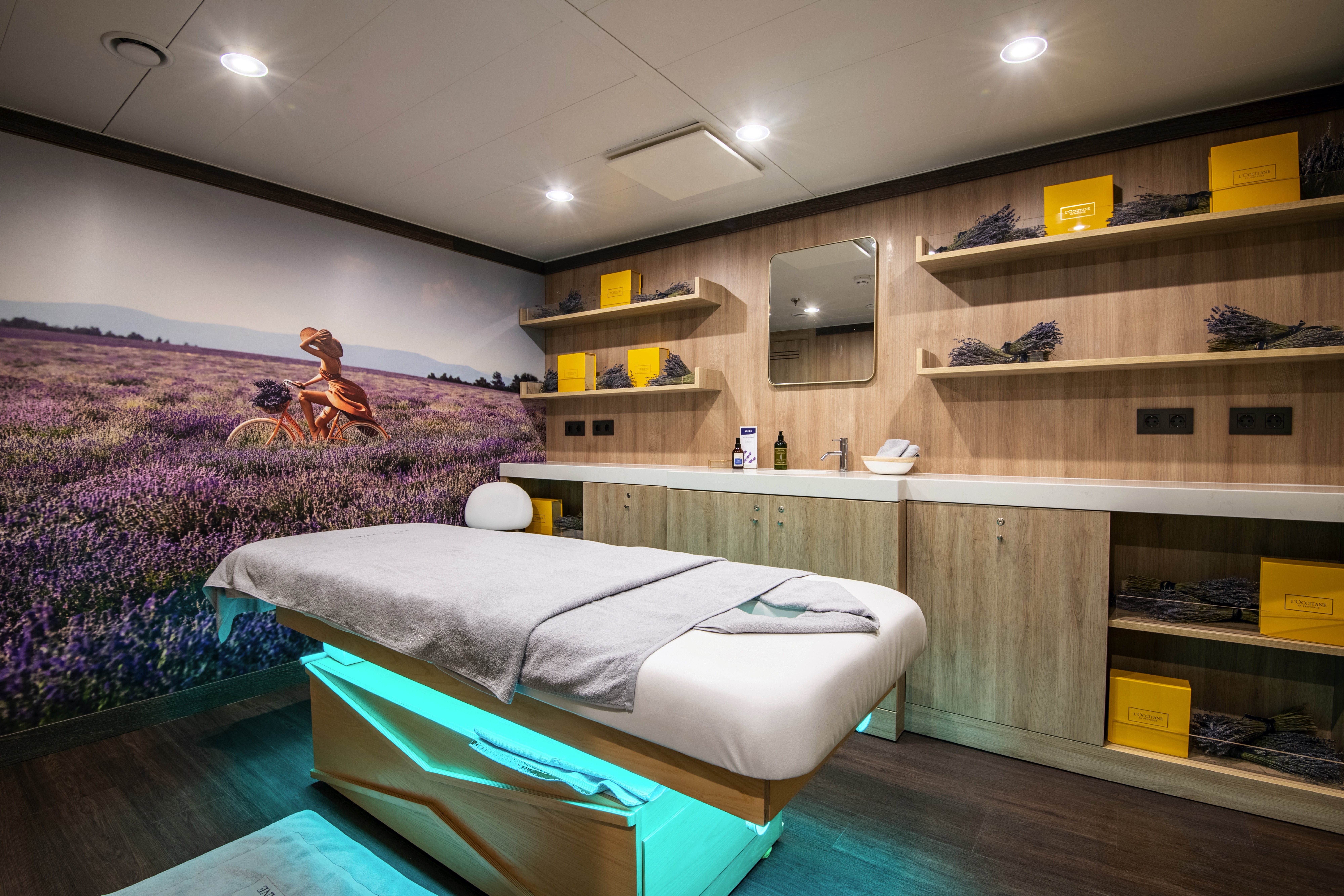 The Spa on World Voyager